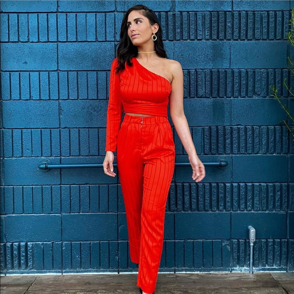 Nbd puff shoulder top in red  only worn once